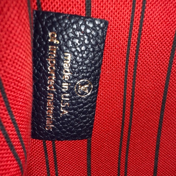 Authentic Louis Vuitton Pochette Metis in Marine Rouge Empriente Leather. EUC - Picture 7 of 16